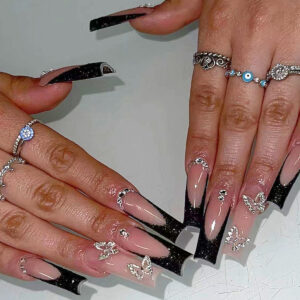 Uñas postizas largas plateadas con mariposas de pedrería — SGCY-162