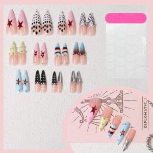 Uñas Stiletto Y2K con Estrás TY-969 – Dulces y Cool