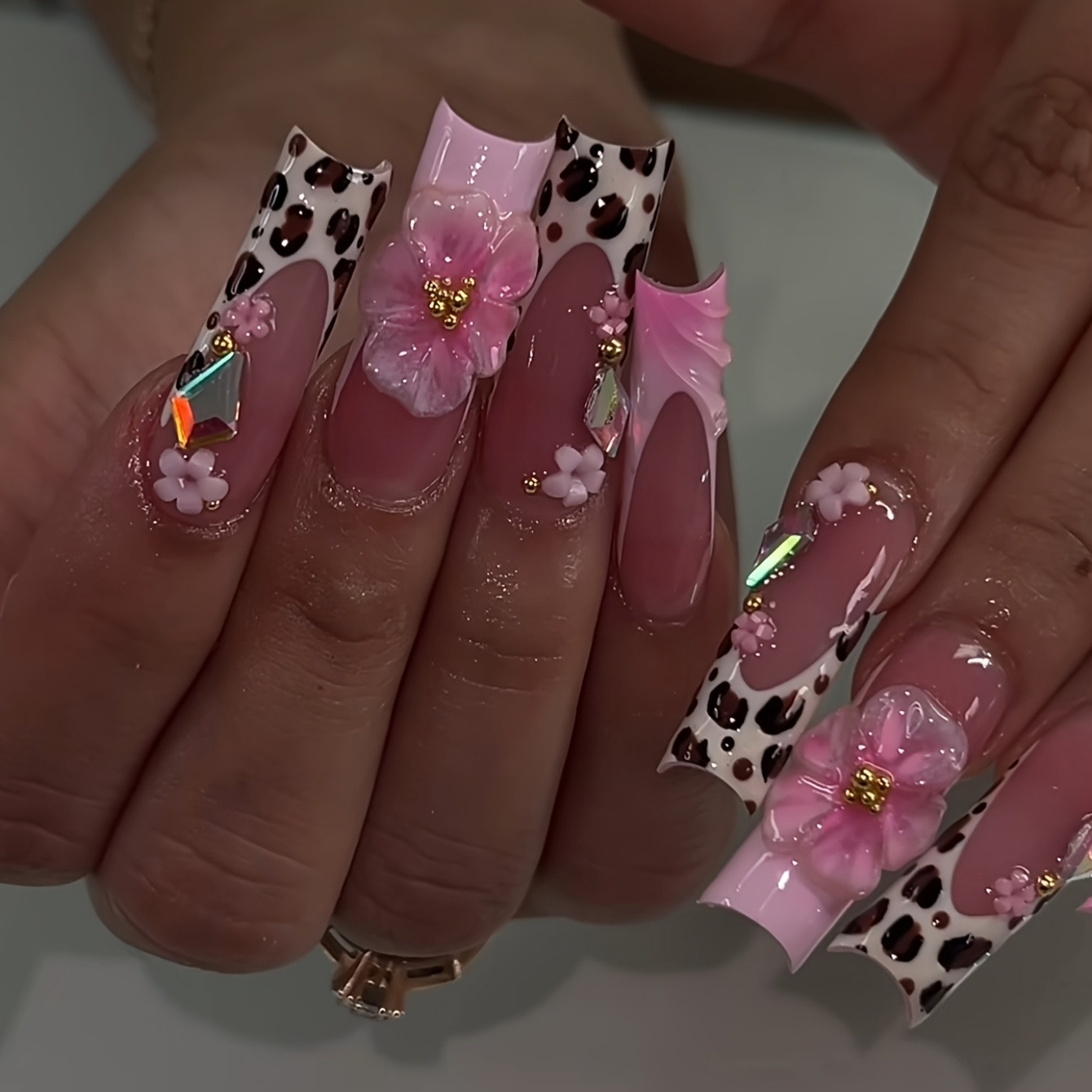 Uñas Cuadradas con Flores y Leopardo AS22 – Largas Elegantes