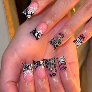 Uñas Postizas Pato con Leopardo y Cruces Brillantes YZ32
