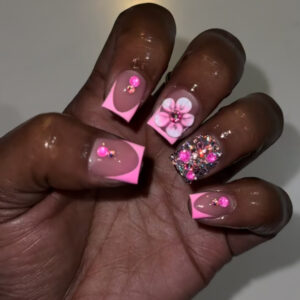 Uñas Francesas Cuadradas con Strass y Flores FL35