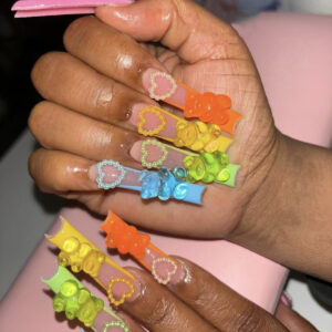 Uñas Hechas a Mano TY-221 – Corazones Estilo Ins